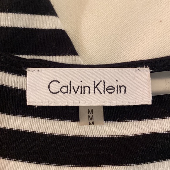 Calvin Klein black and white striped “ cold shoulder” dress on size M. - Picture 6 of 8